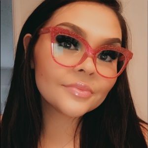 Meet your Posher, Jayde